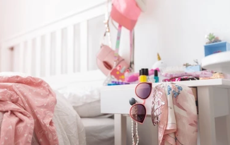 how to declutter your bedroom for better sleep